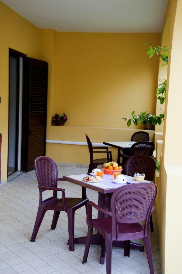 B&B Casa Del Sole Cala Gonone Exterior photo